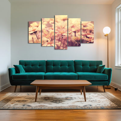 AUTO-MOCKUP ROOM | Flowers at Sunset