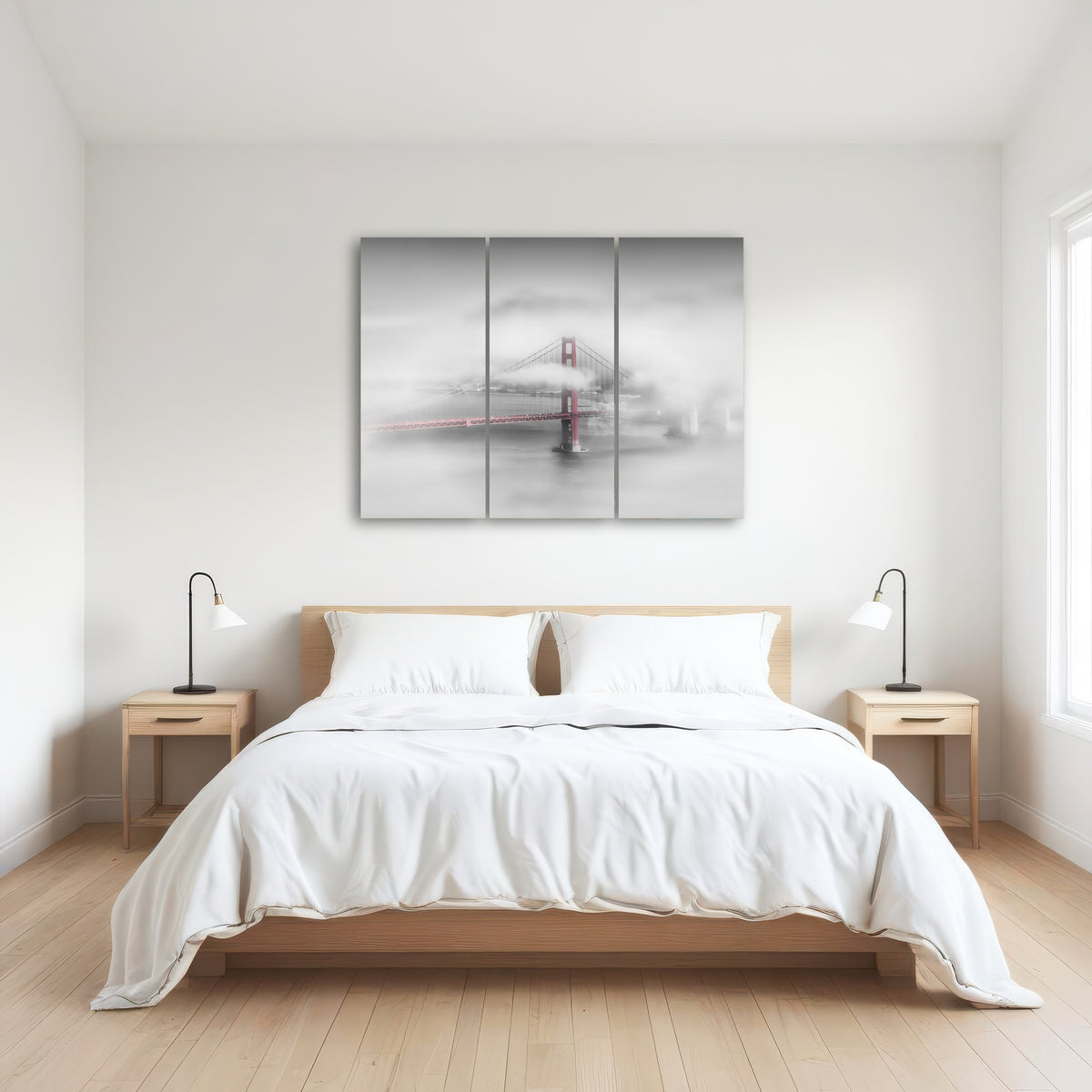 AUTO-MOCKUP ROOM | Foggy Golden Gate Bridge