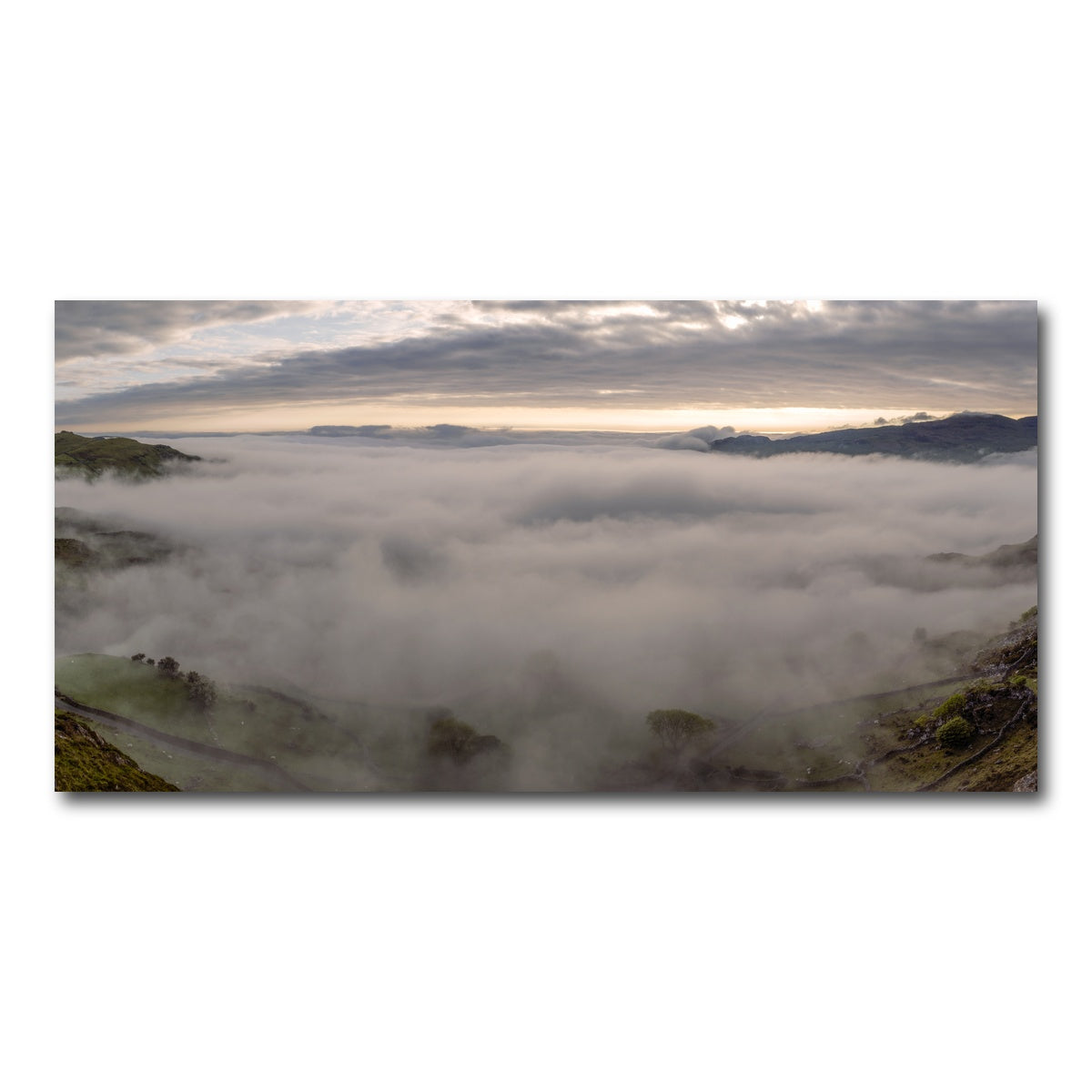 AUTO-MOCKUP WHITE | Foggy Snowdonia | 1 Piece | Gallery Wrap Canvas | group=2x1
