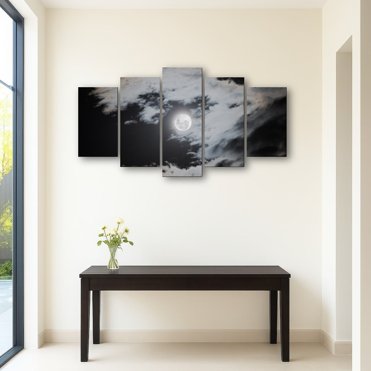 AUTO-MOCKUP ROOM | Full moon behind clouds