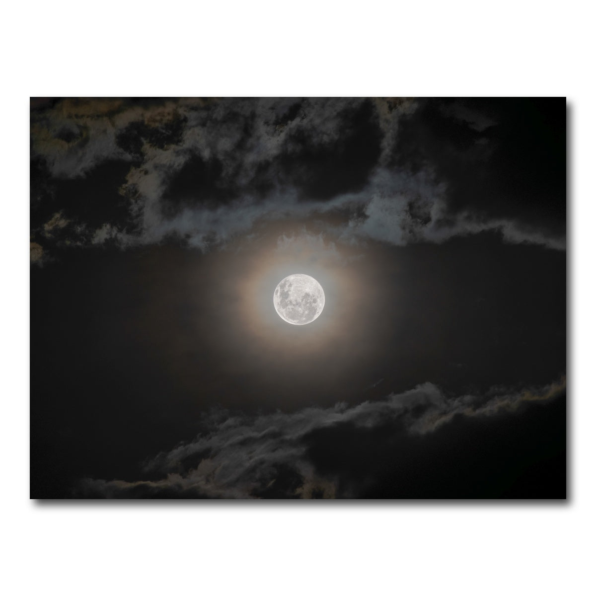 AUTO-MOCKUP WHITE | Full moon on a cloudy night | 1 Piece | Gallery Wrap Canvas | group=4x3