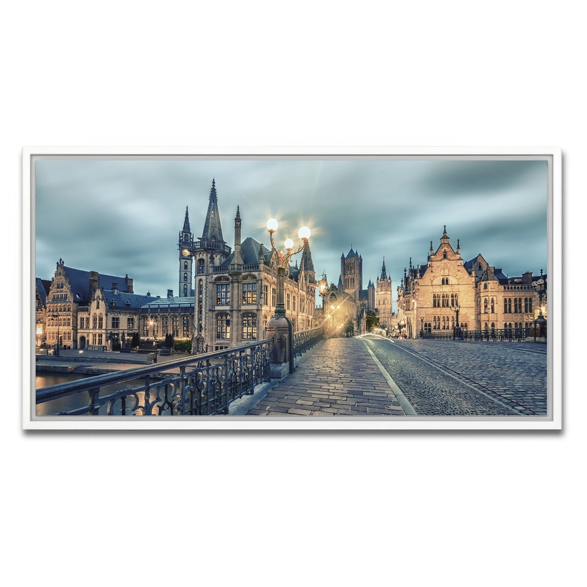 AUTO-MOCKUP WHITE | Ghent | 1 Piece | White Framed Canvas | group=2x1