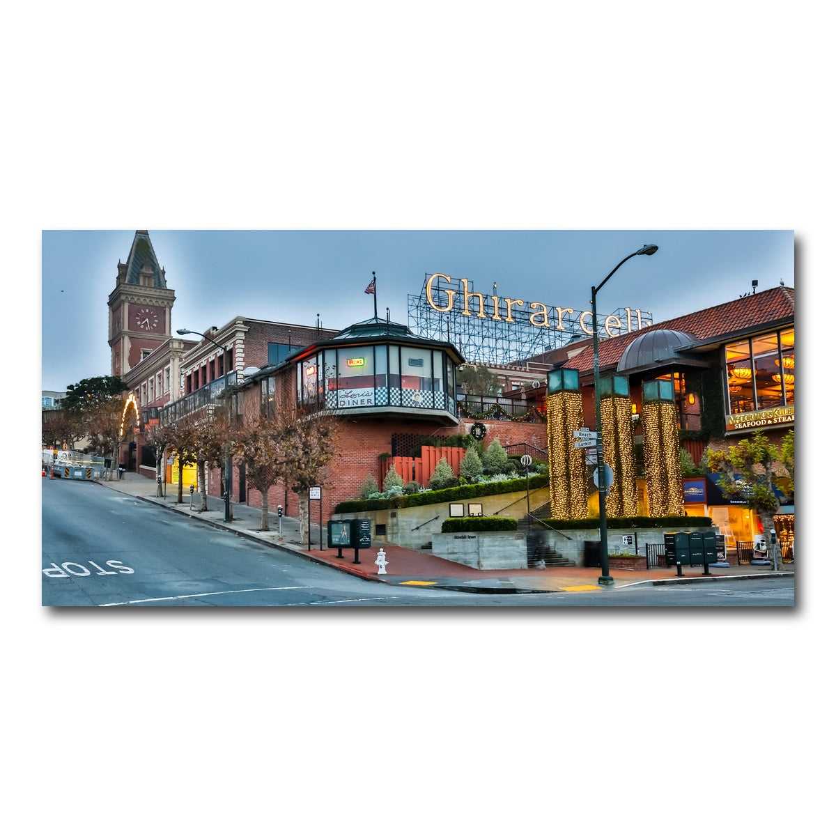 AUTO-MOCKUP WHITE | Ghirardelli Square | 1 Piece | Gallery Wrap Canvas | group=2x1