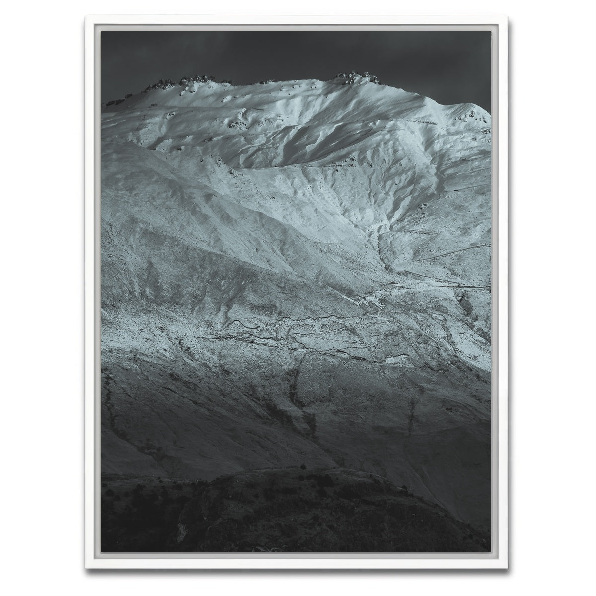 AUTO-MOCKUP WHITE | Glendhu Bay | 1 Piece | White Framed Canvas | group=3x4