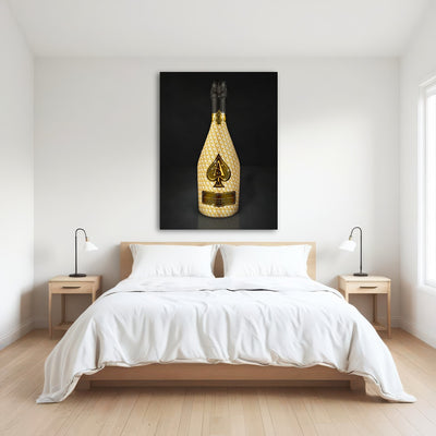 AUTO-MOCKUP ROOM | Gold Ace Bottle