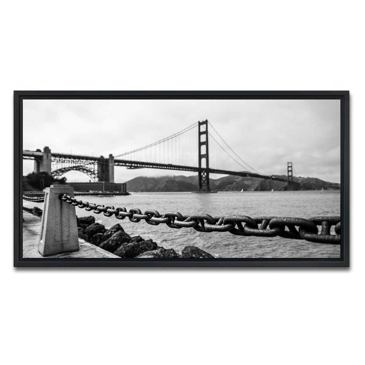 AUTO-MOCKUP WHITE | Golden Gate Chain | 1 Piece | Black Framed Canvas | group=2x1