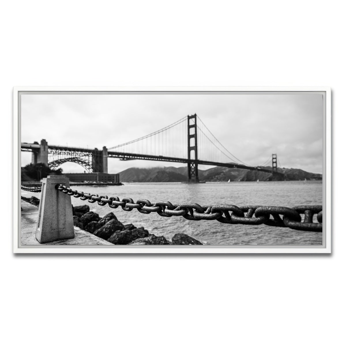 AUTO-MOCKUP WHITE | Golden Gate Chain | 1 Piece | White Framed Canvas | group=2x1