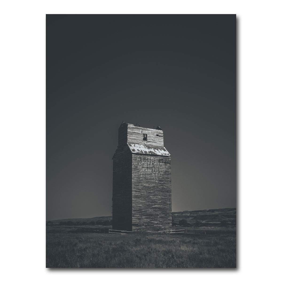 AUTO-MOCKUP WHITE | Grain Silo | 1 Piece | Gallery Wrap Canvas | group=3x4