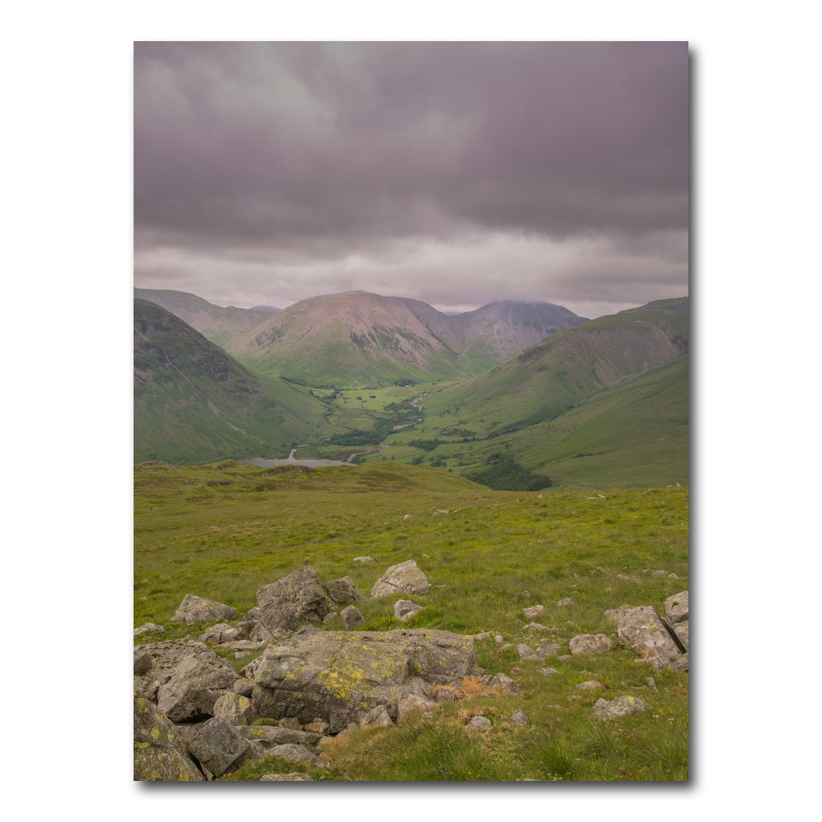 AUTO-MOCKUP WHITE | Green Valley | 1 Piece | Gallery Wrap Canvas | group=3x4