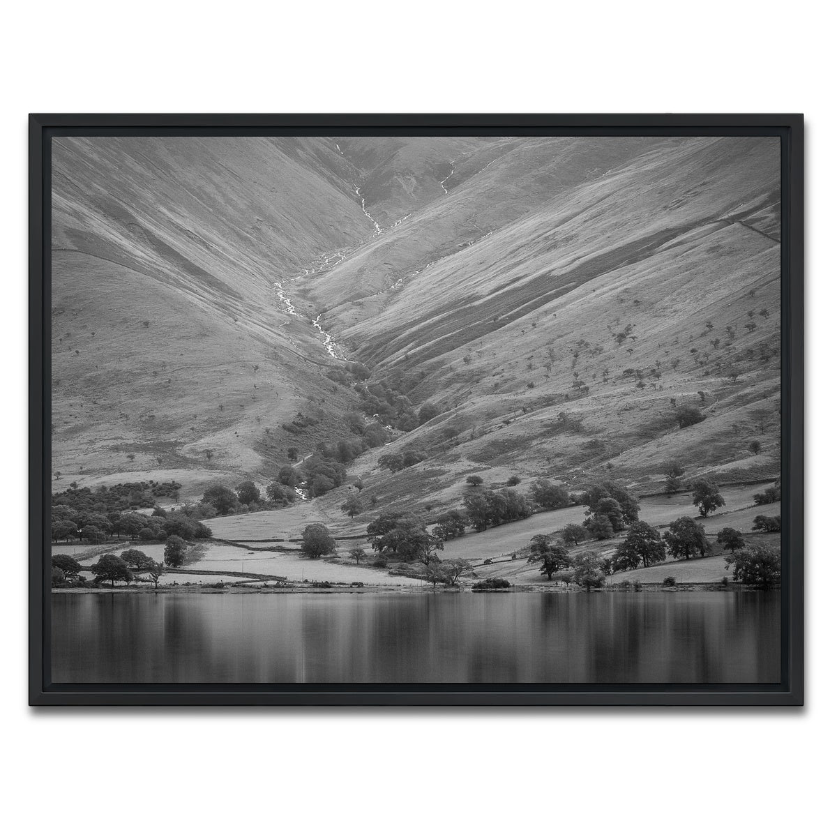 AUTO-MOCKUP WHITE | Grey Canyon | 1 Piece | Black Framed Canvas | group=4x3