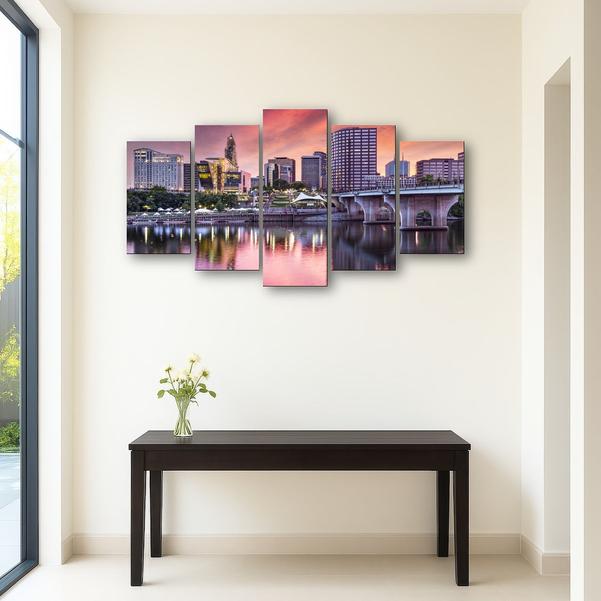 AUTO-MOCKUP ROOM | Hartford Skyline