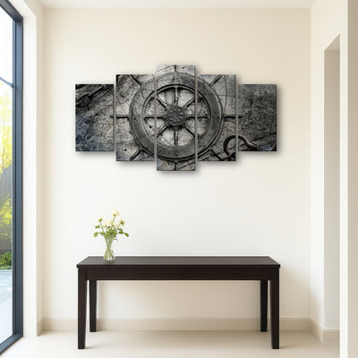 AUTO-MOCKUP ROOM | Helm and Chains