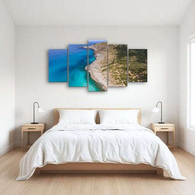 AUTO-MOCKUP ROOM | Hill and Sea