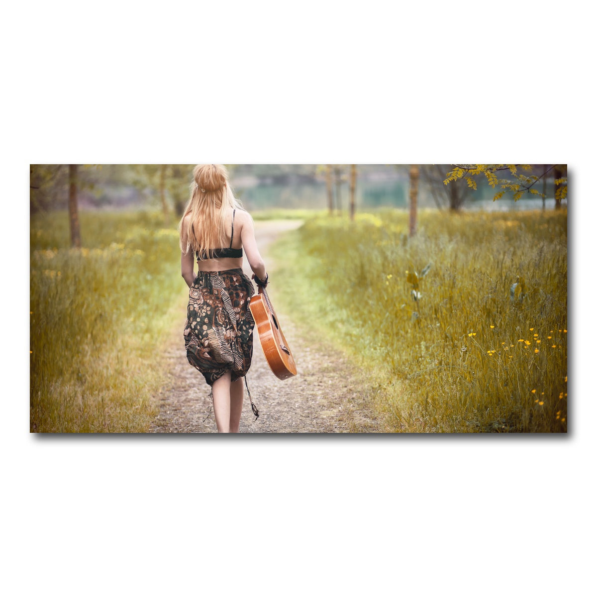 AUTO-MOCKUP WHITE | Hippie woman | 1 Piece | Gallery Wrap Canvas | group=2x1