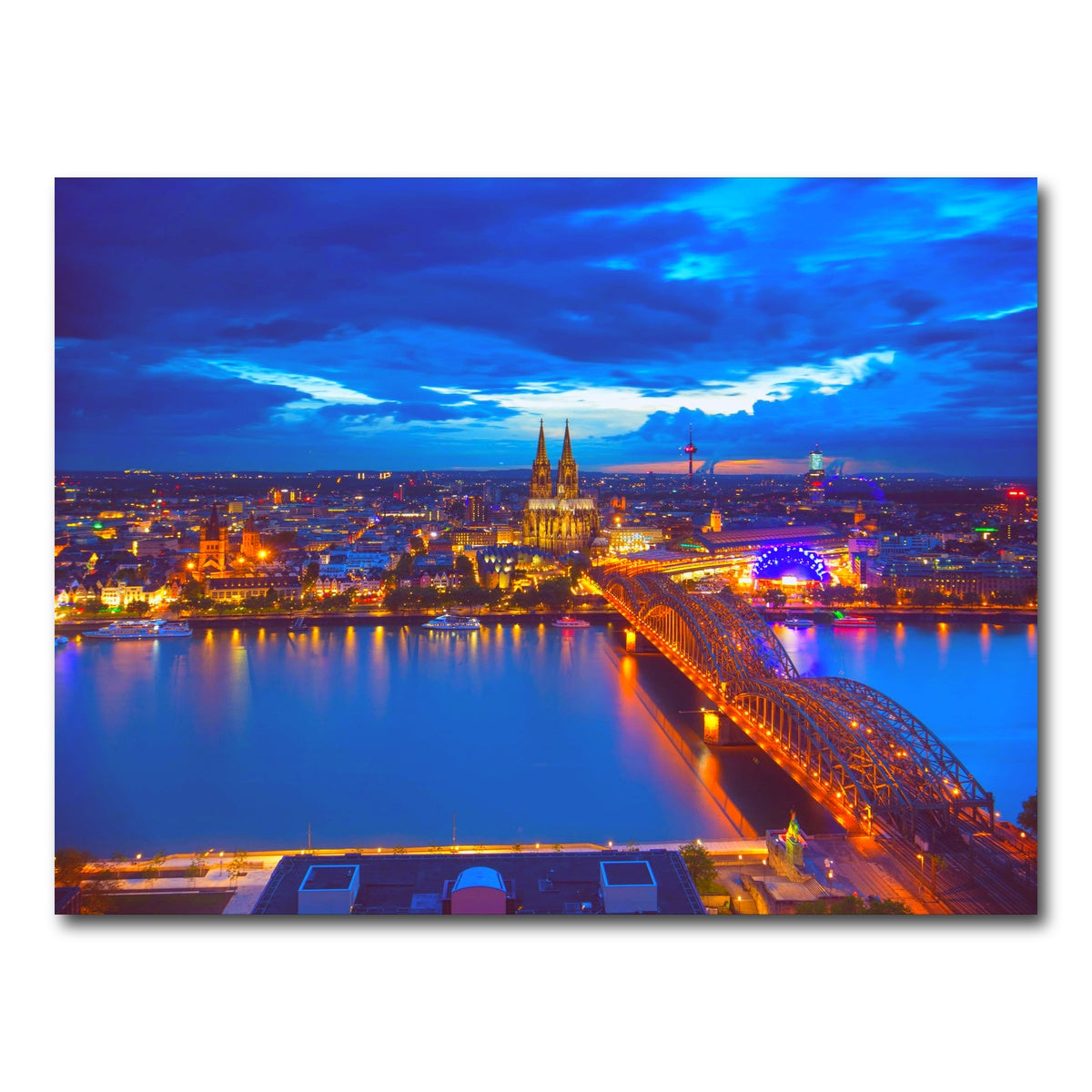 AUTO-MOCKUP WHITE | Hohenzollern Bridge Germany | 1 Piece | Gallery Wrap Canvas | group=4x3