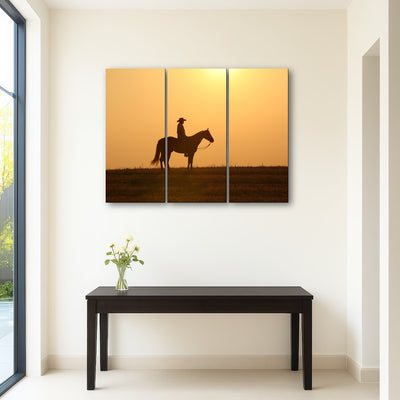AUTO-MOCKUP ROOM | Horse & Cowboy at Sunset
