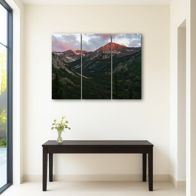 AUTO-MOCKUP ROOM | Huron Peak