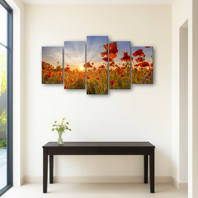 AUTO-MOCKUP ROOM | Idyllic sunset in a field of poppies