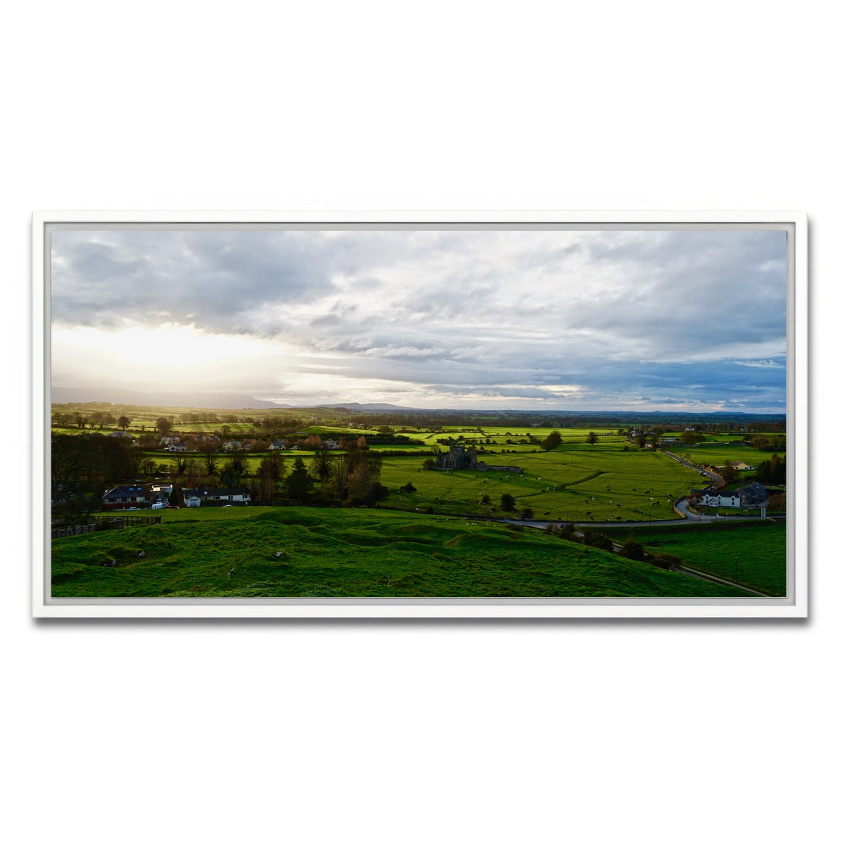AUTO-MOCKUP WHITE | Irish Countryside | 1 Piece | White Framed Canvas | group=2x1