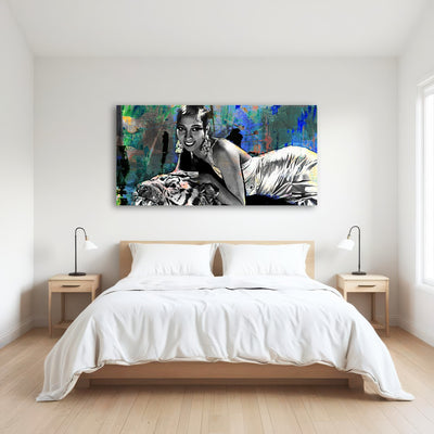 AUTO-MOCKUP ROOM | Josephine Baker