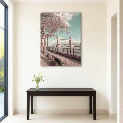 AUTO-MOCKUP ROOM | LONDON Thames Riverside & Tower Bridge