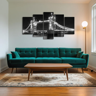 AUTO-MOCKUP ROOM | LONDON Tower Bridge at Night