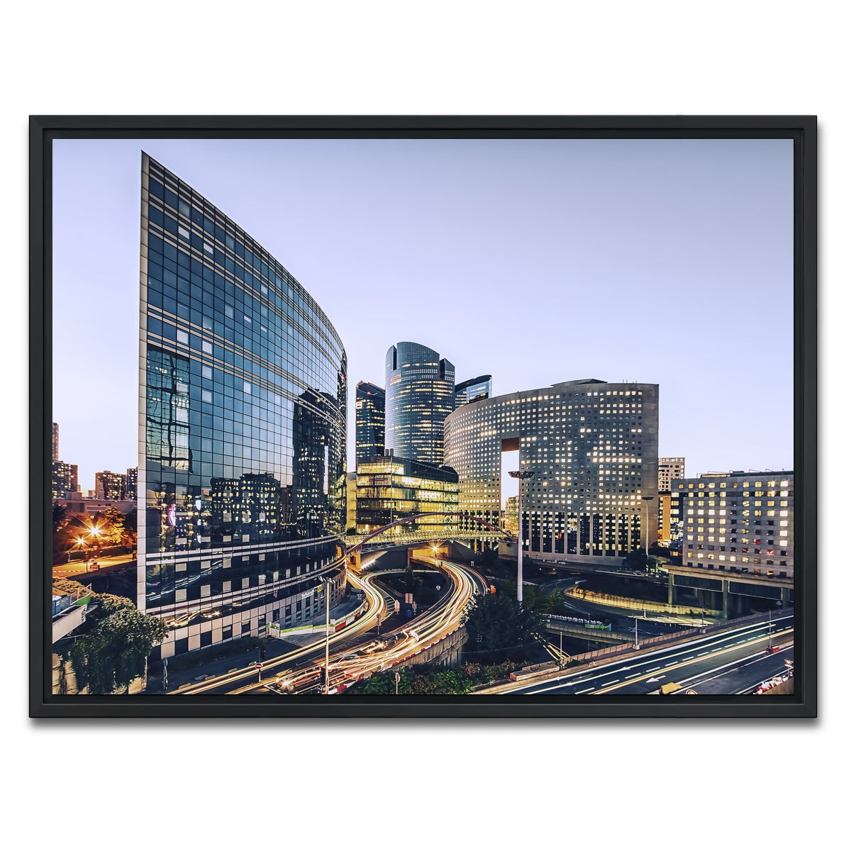 AUTO-MOCKUP WHITE | La Defense | 1 Piece | Black Framed Canvas | group=4x3