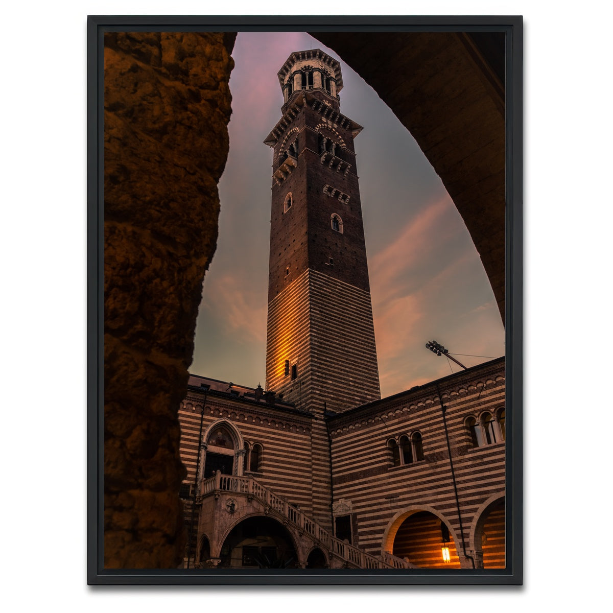 AUTO-MOCKUP WHITE | Lamberti Tower | 1 Piece | Black Framed Canvas | group=3x4