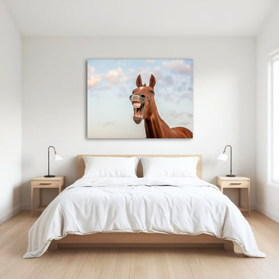AUTO-MOCKUP ROOM | Laughing horse