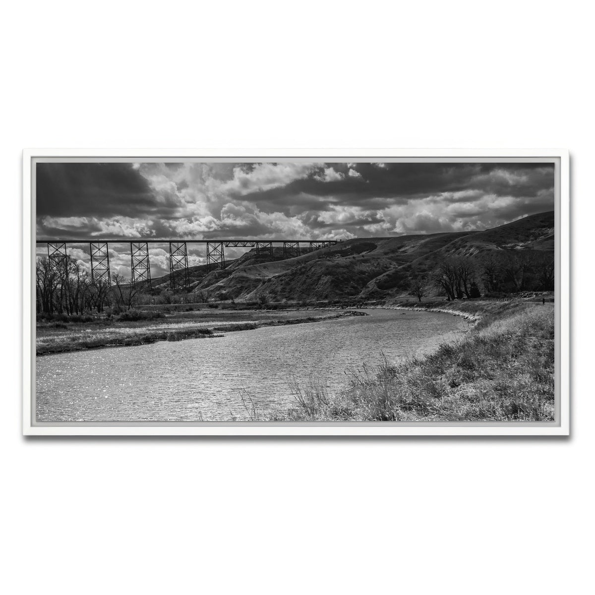 AUTO-MOCKUP WHITE | Lethbridge Viaduct | 1 Piece | White Framed Canvas | group=2x1