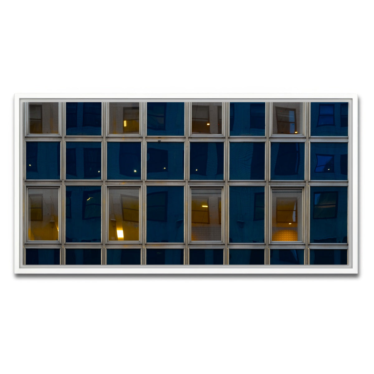 AUTO-MOCKUP WHITE | Living Grid | 1 Piece | White Framed Canvas | group=2x1