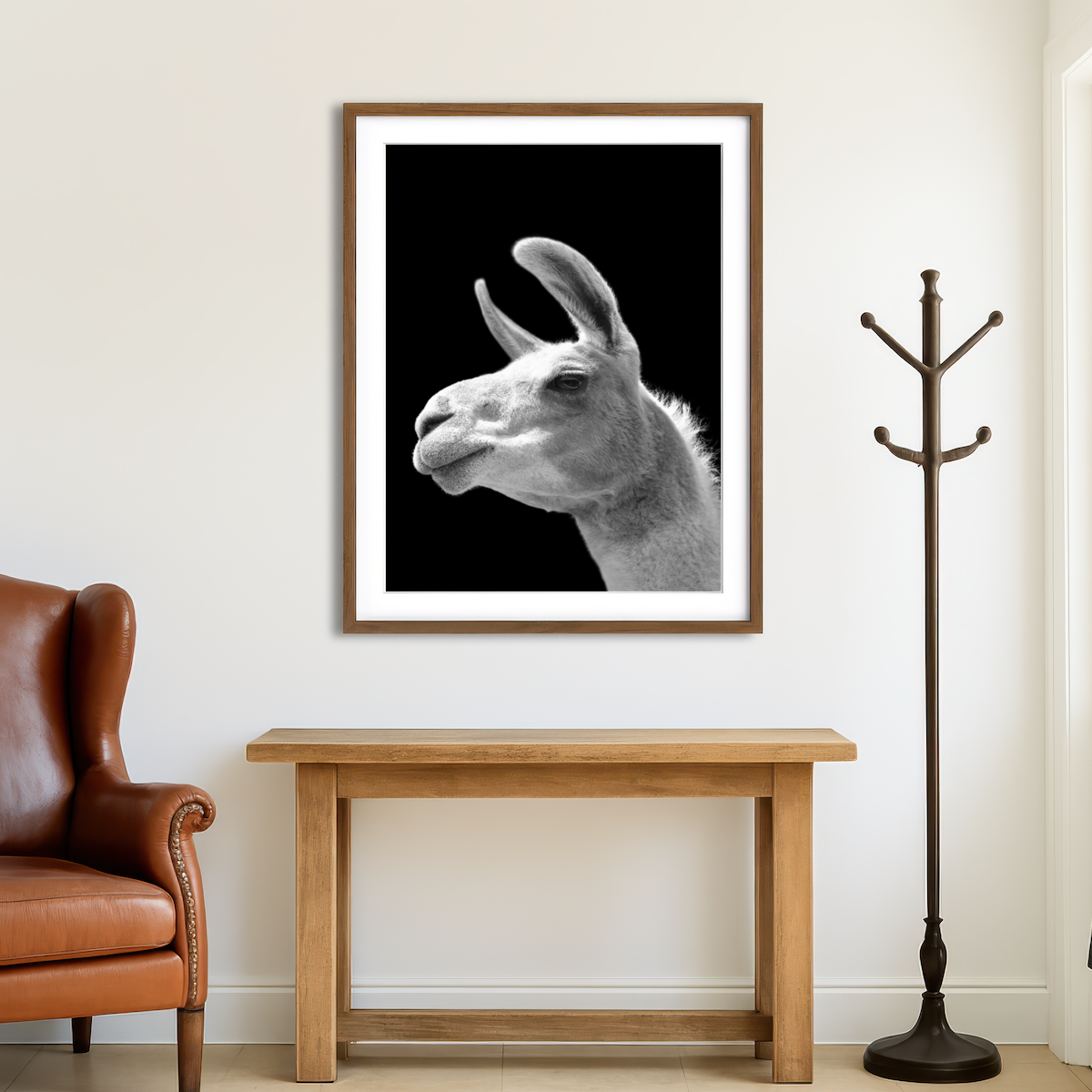 AUTO-MOCKUP ROOM | Llama Wall Art