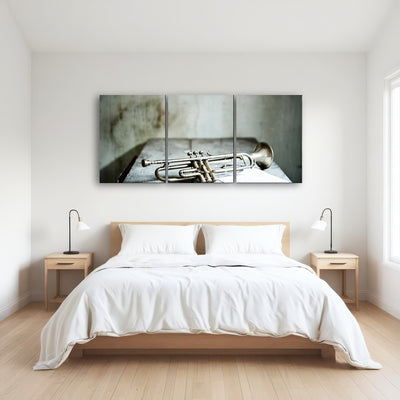 AUTO-MOCKUP ROOM | Lone Jazz Trumpet