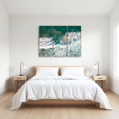 AUTO-MOCKUP ROOM | Lone Surfer