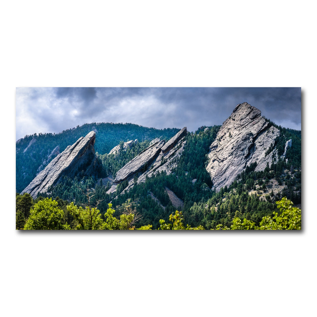 AUTO-MOCKUP WHITE | Majestic Flatirons | 1 Piece | Gallery Wrap Canvas | group=2x1