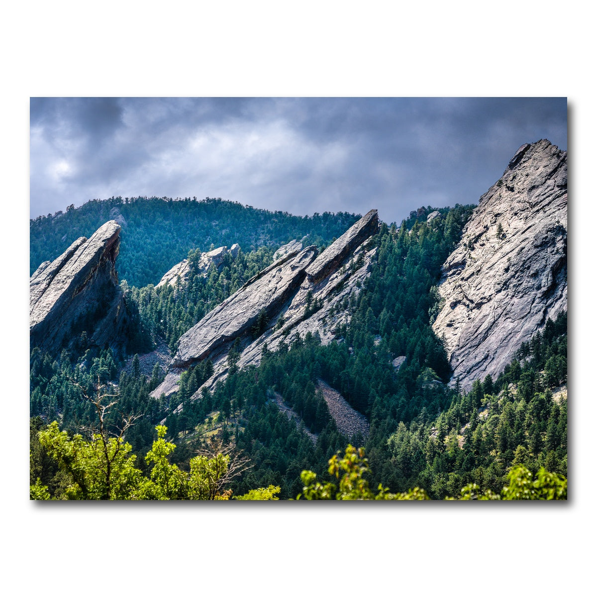 AUTO-MOCKUP WHITE | Majestic Flatirons | 1 Piece | Gallery Wrap Canvas | group=4x3