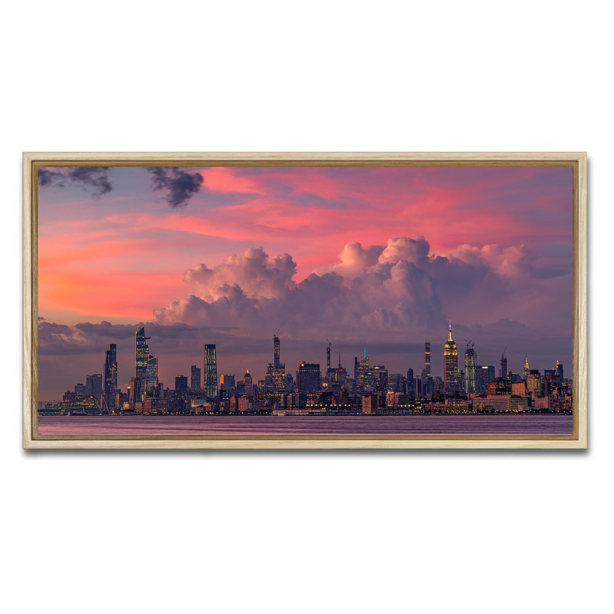 AUTO-MOCKUP WHITE | Majestic New York | 1 Piece | Natural Framed Canvas | group=2x1