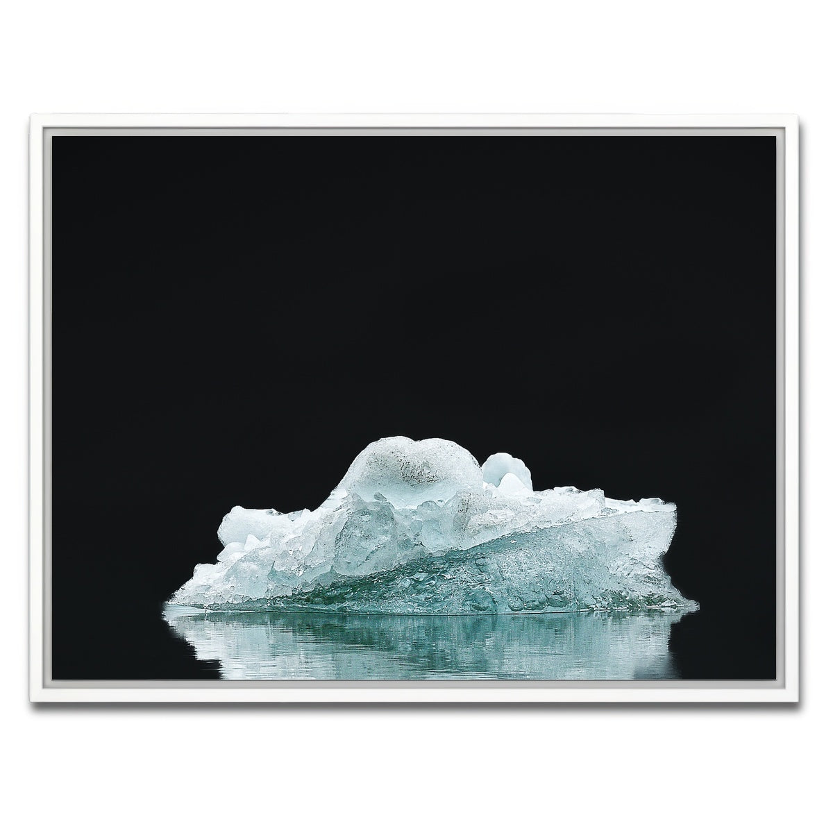 AUTO-MOCKUP WHITE | Man O War | 1 Piece | White Framed Canvas | group=4x3