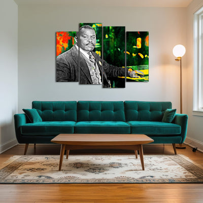 AUTO-MOCKUP ROOM | Marcus Garvey