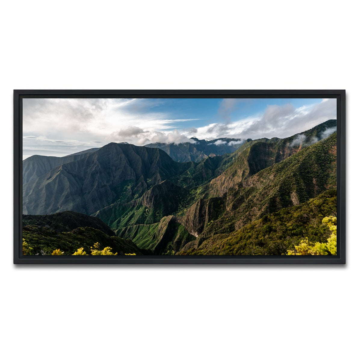 AUTO-MOCKUP WHITE | Maui Valley | 1 Piece | Black Framed Canvas | group=2x1