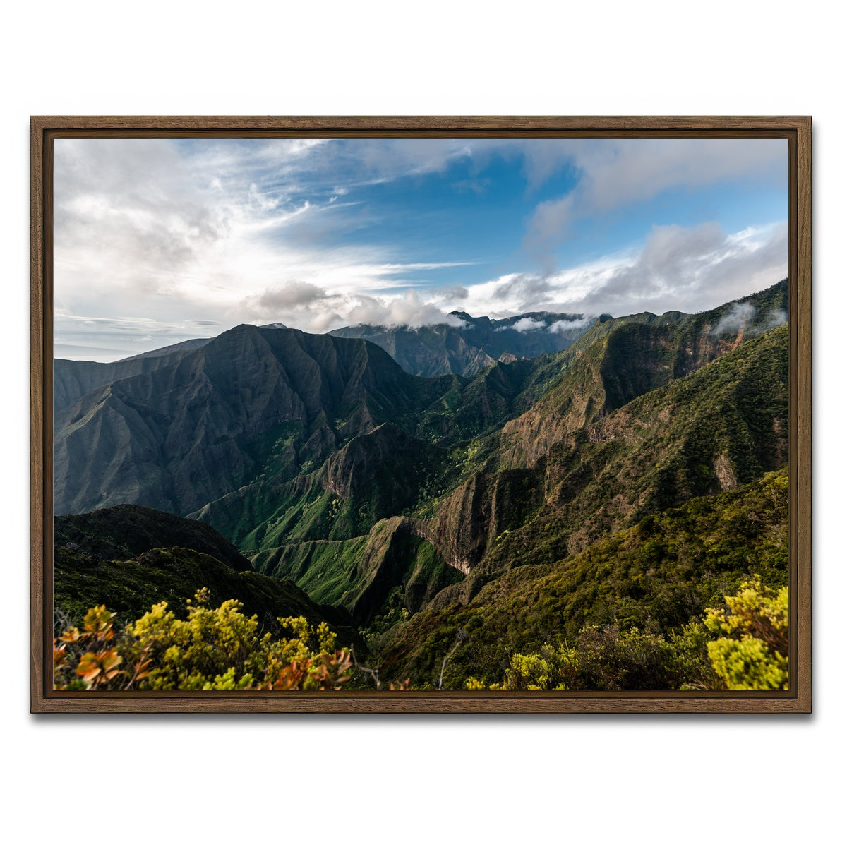 AUTO-MOCKUP WHITE | Maui Valley | 1 Piece | Walnut Framed Canvas | group=4x3