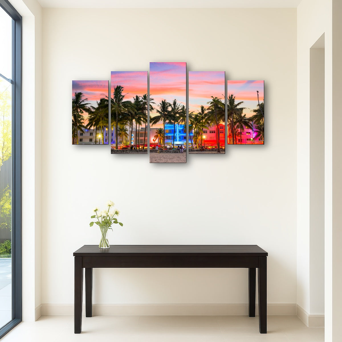 AUTO-MOCKUP ROOM | Miami Beach Ocean Drive