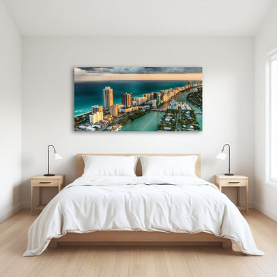 AUTO-MOCKUP ROOM | Miami Beach skyline