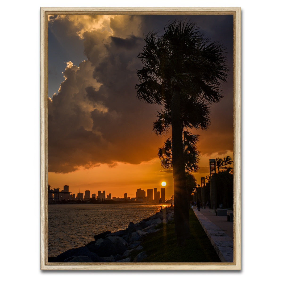 AUTO-MOCKUP WHITE | Miami Sunset | 1 Piece | Natural Framed Canvas | group=3x4