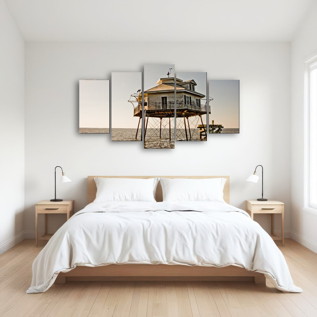 AUTO-MOCKUP ROOM | Mid Bay Light House