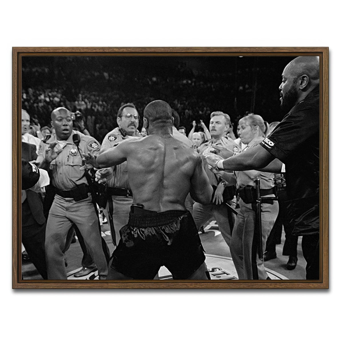 AUTO-MOCKUP WHITE | Mike Tyson | 1 Piece | Walnut Framed Canvas | group=4x3