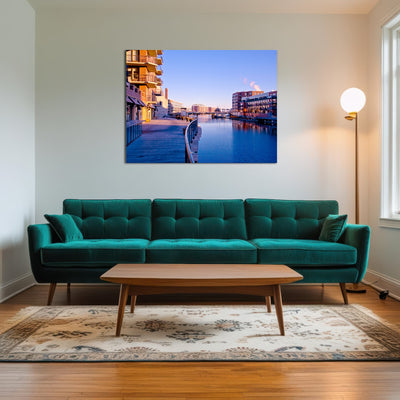 AUTO-MOCKUP ROOM | Milwaukee Third Ward Riverwalk