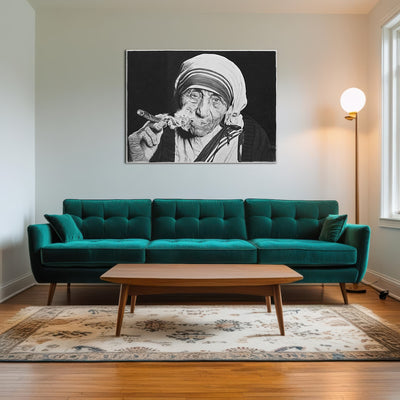 AUTO-MOCKUP ROOM | Mother Teresa