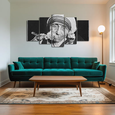 AUTO-MOCKUP ROOM | Mother Teresa