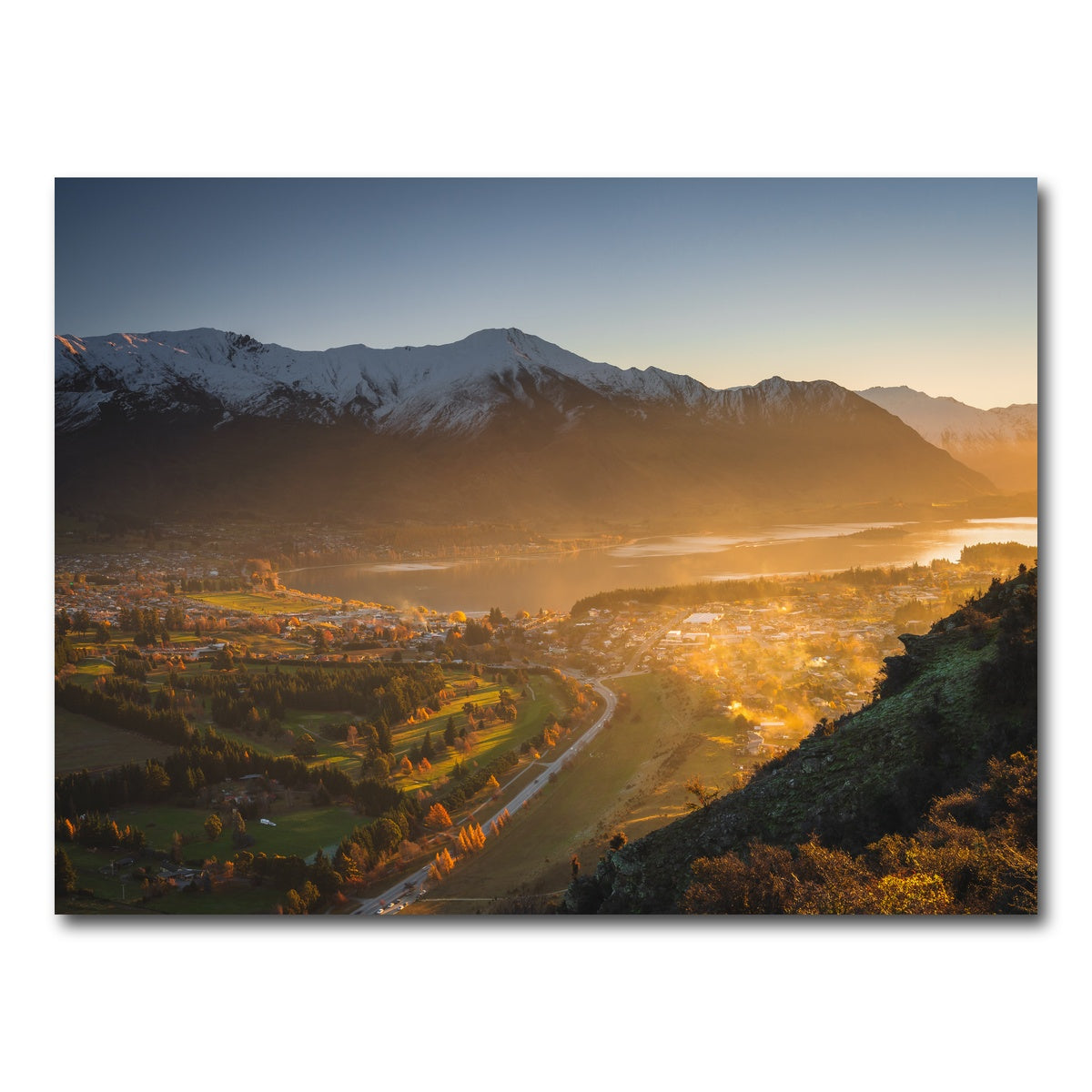 AUTO-MOCKUP WHITE | Mount Iron | 1 Piece | Gallery Wrap Canvas | group=4x3